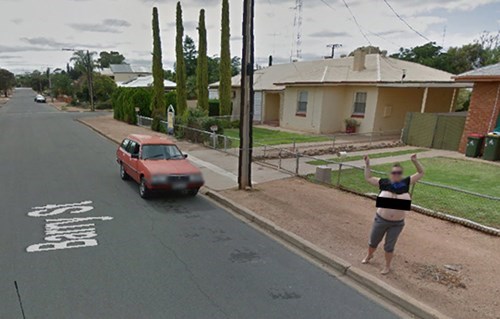 woman flashes google maps